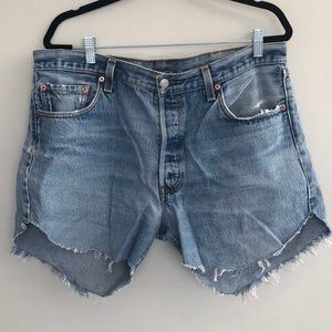 Vintage Levi’s 501 Cut-Off Light Denim Shorts